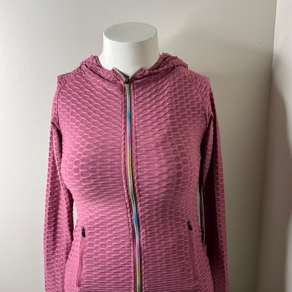 New three piece women’s athletic jogger suit. - Picture 3 of 8